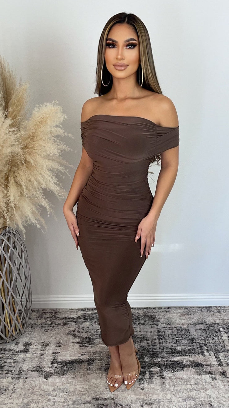 Impeccable Couture Midi Dress (Mocha ...